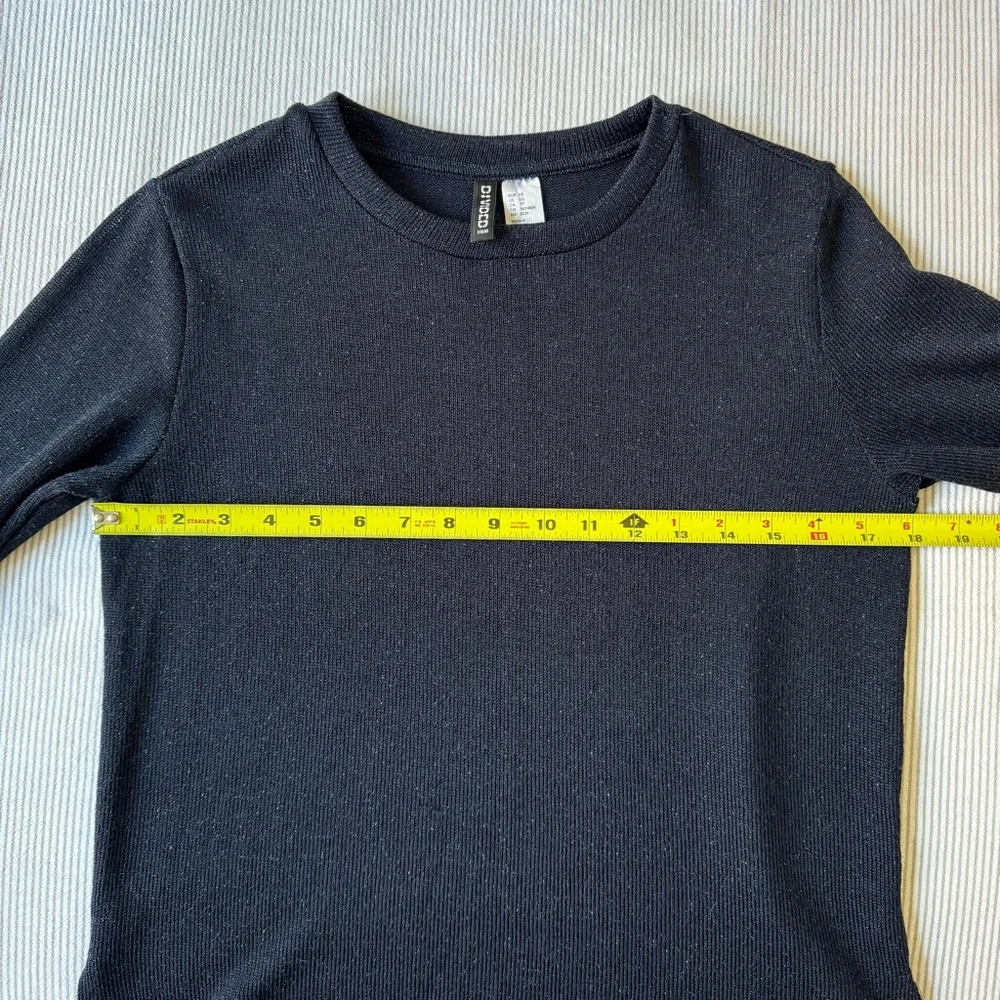 H&M Divided Thin Knit Glittery Sweater